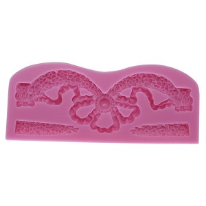 MOLDE LAÇO COM FLORES